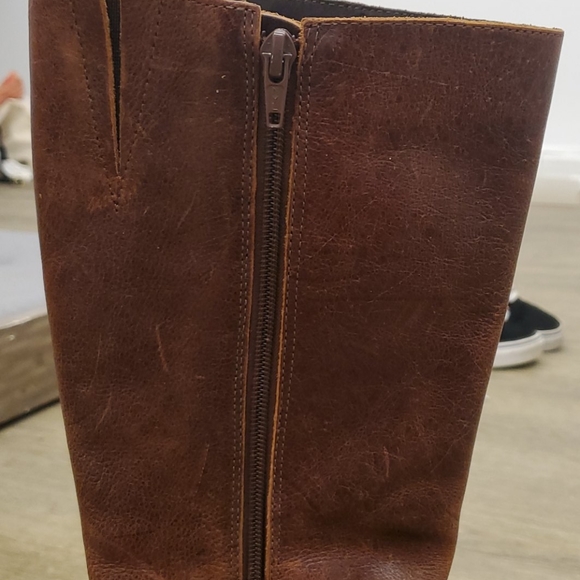 Beautiful Brown Leather Boots - Picture 8 of 9